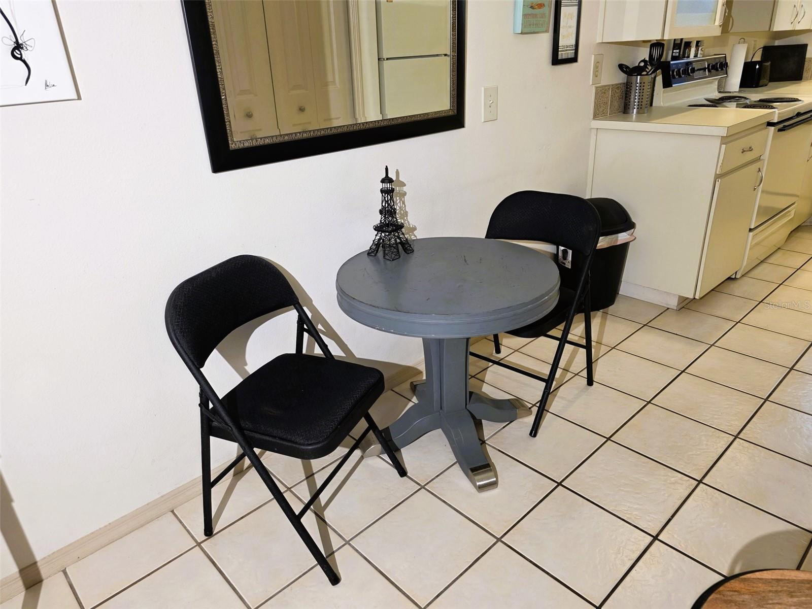 2210 VISTA DEL SOL CIR #502