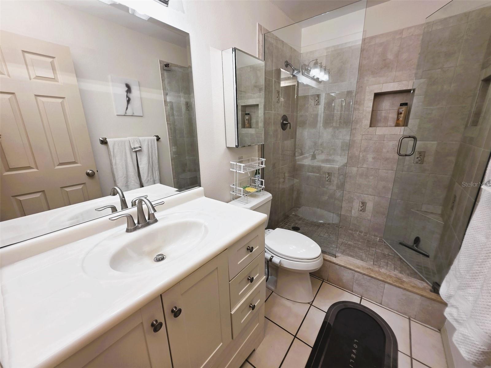 2210 VISTA DEL SOL CIR #502
