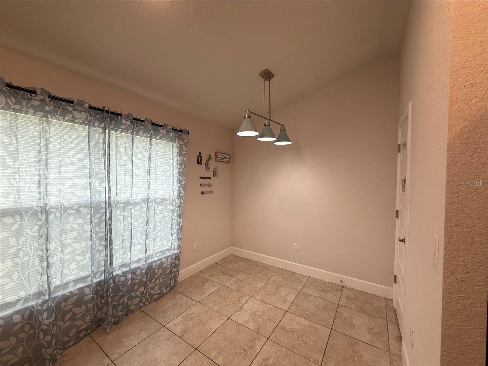 14921 TROPICAL VIOLET WAY