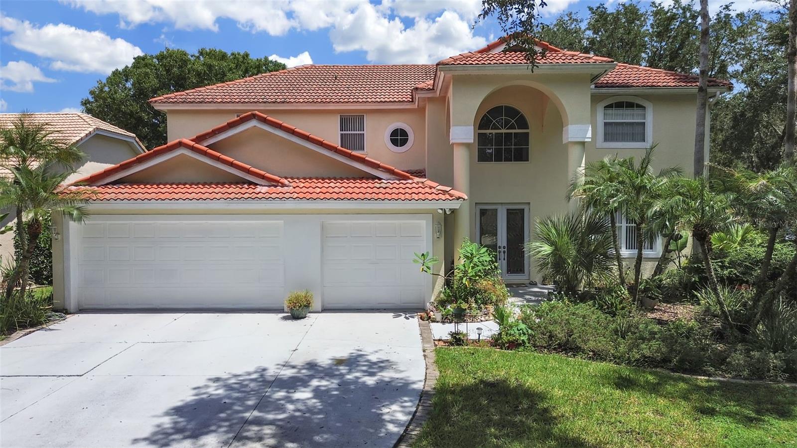 10212 Garden Alcove Dr, Tampa