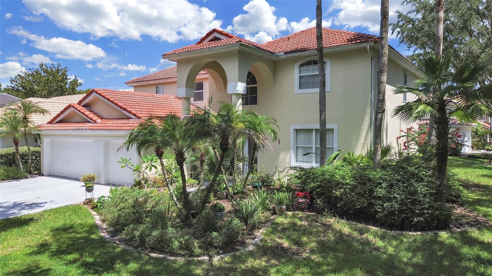 10212 GARDEN ALCOVE DR