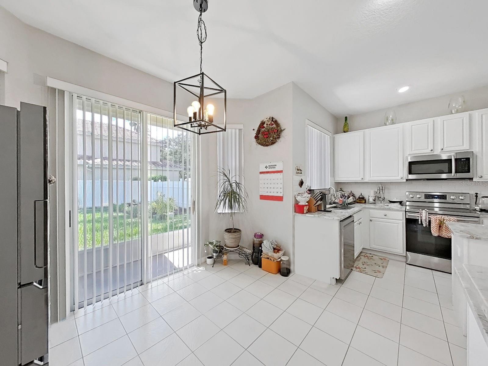 10212 GARDEN ALCOVE DR