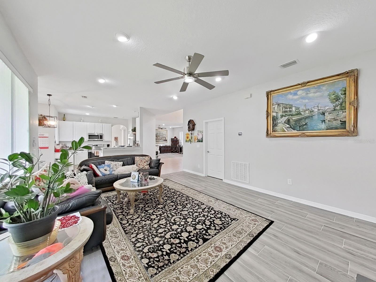 10212 GARDEN ALCOVE DR
