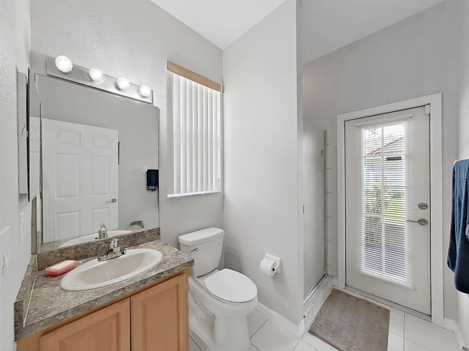 10212 GARDEN ALCOVE DR