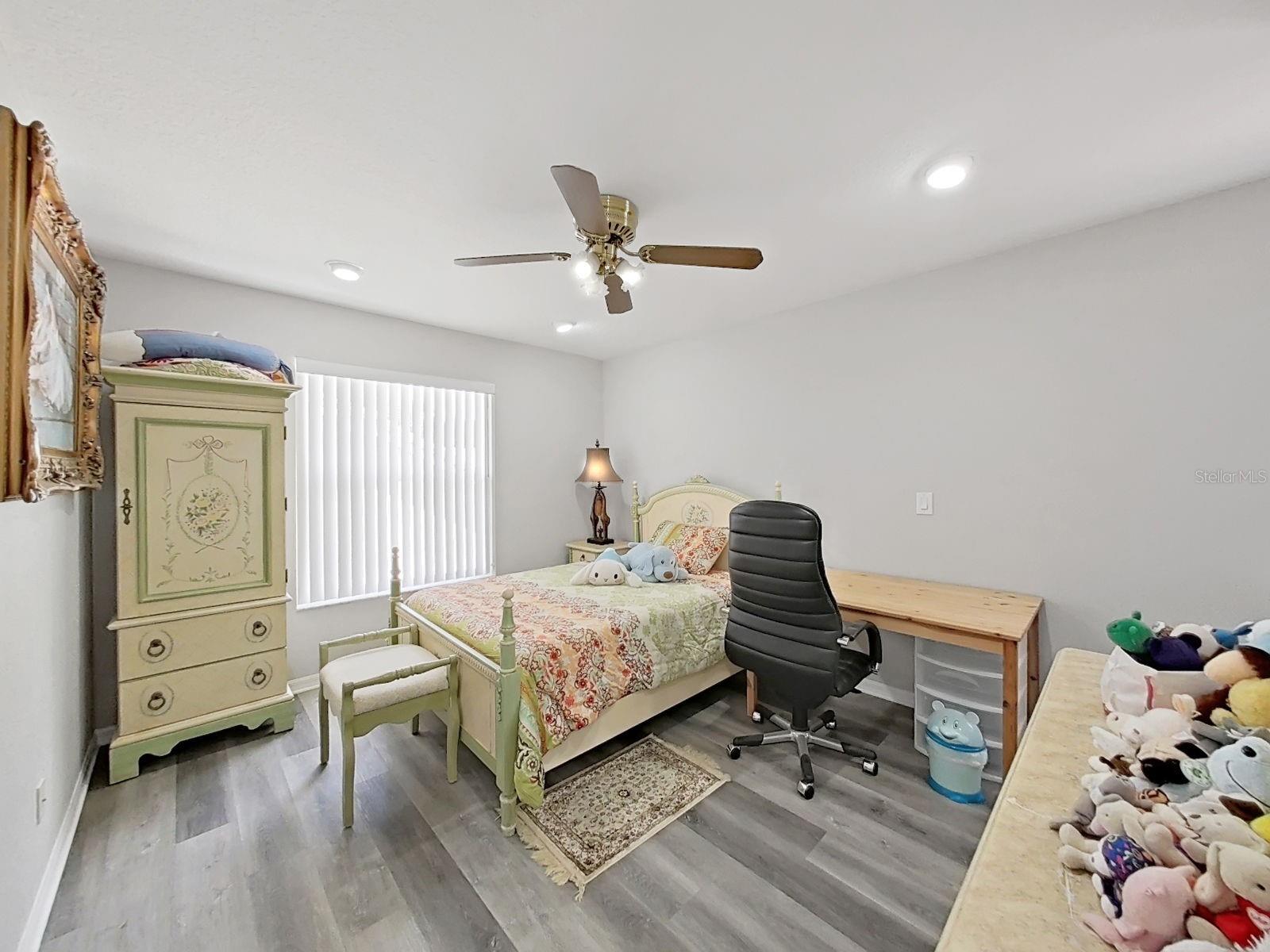 10212 GARDEN ALCOVE DR