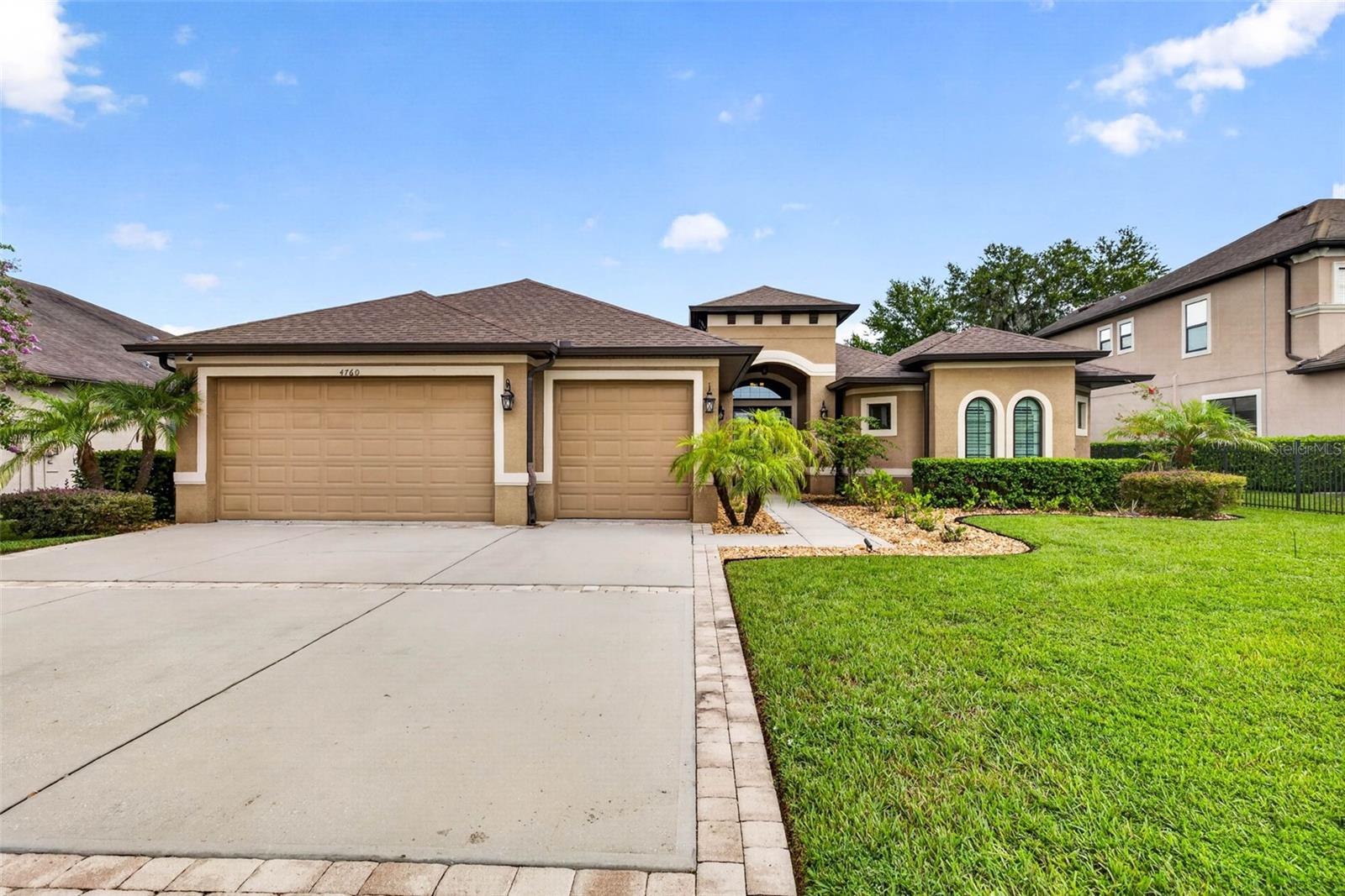 4760 LAGO VISTA CIR