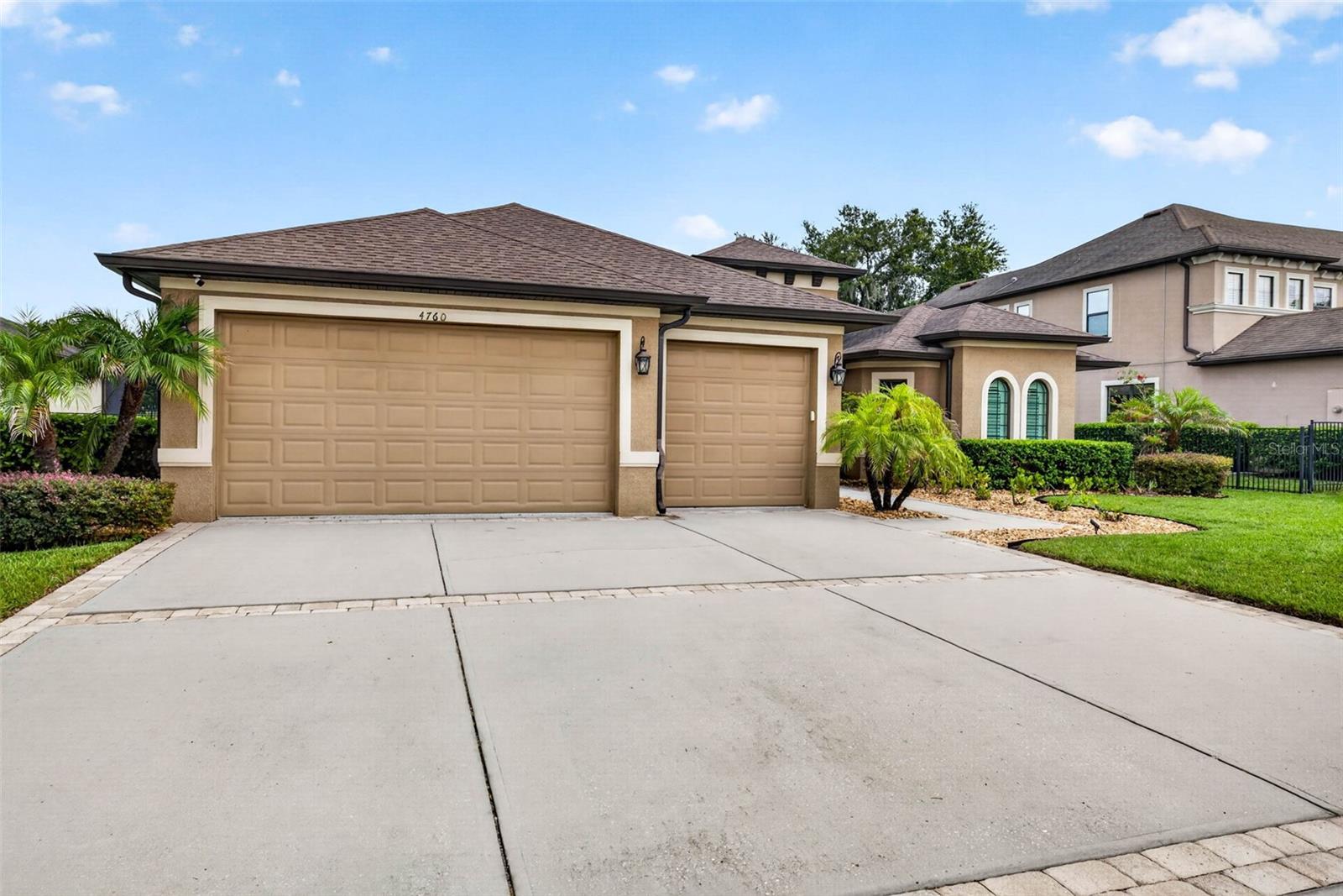 4760 LAGO VISTA CIR