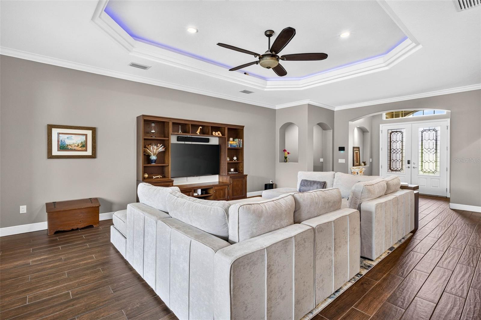 4760 LAGO VISTA CIR