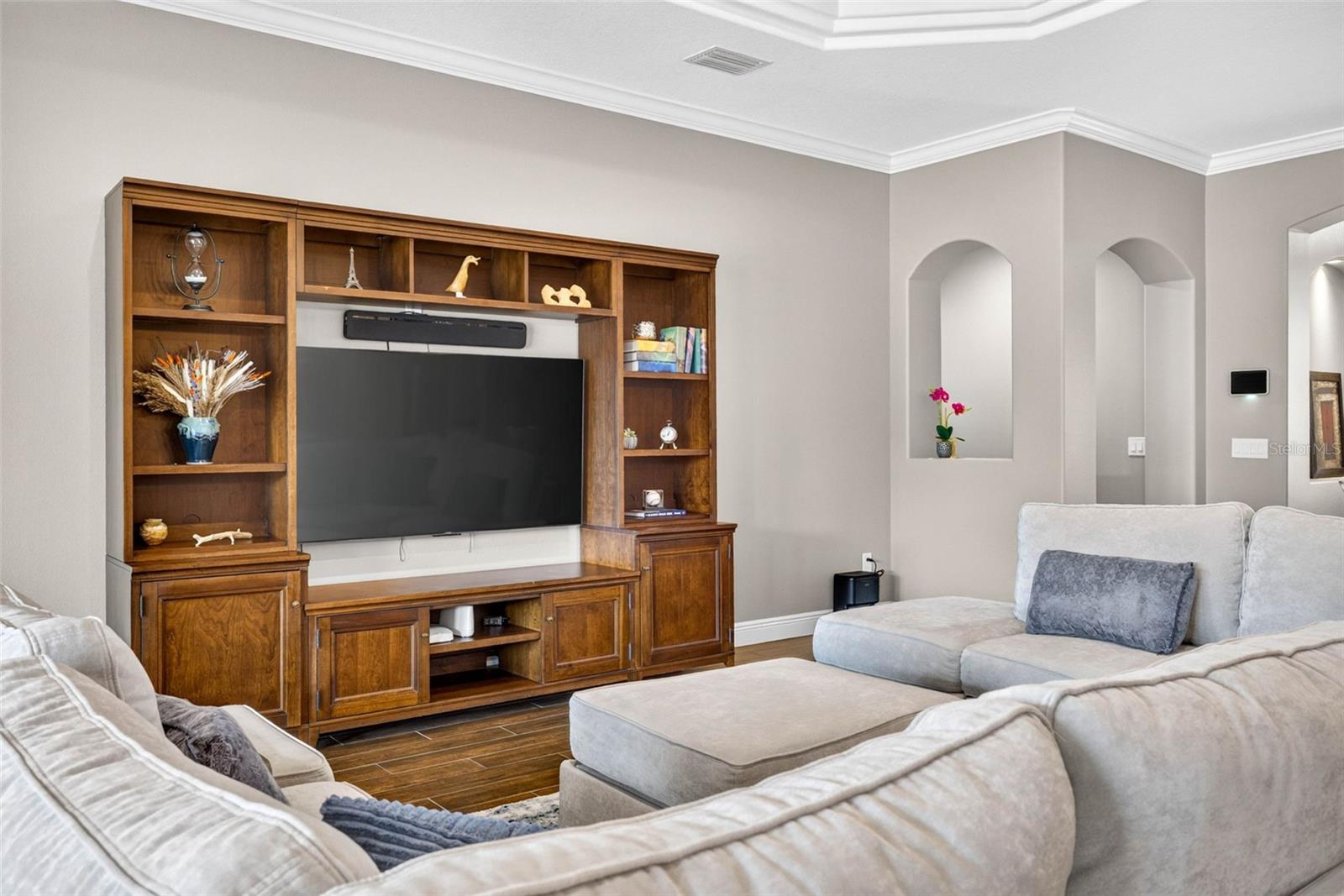 4760 LAGO VISTA CIR