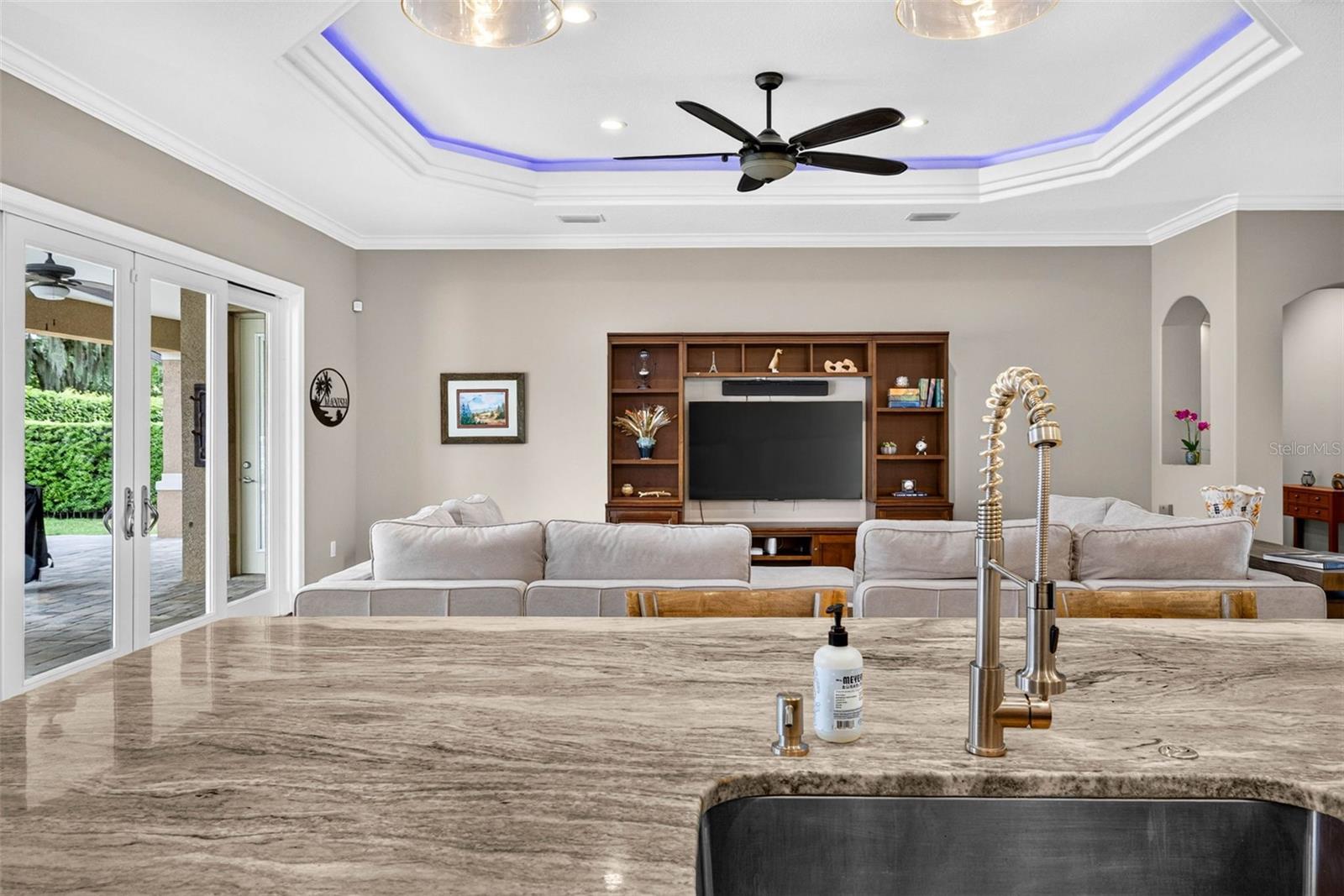 4760 LAGO VISTA CIR