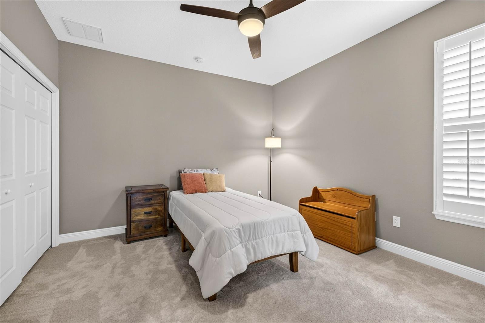 4760 LAGO VISTA CIR