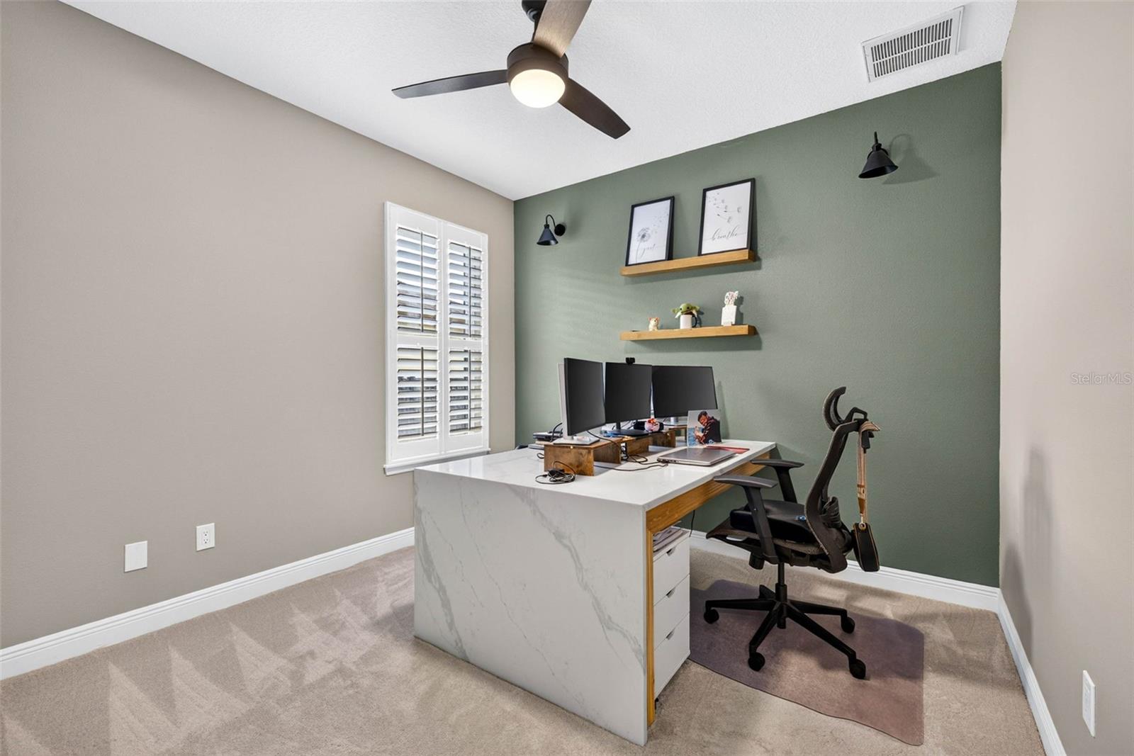 4760 LAGO VISTA CIR