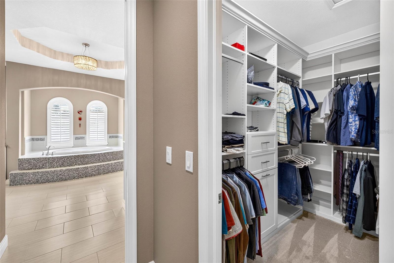 4760 LAGO VISTA CIR