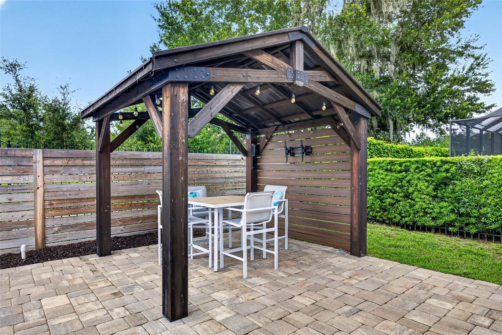 4760 LAGO VISTA CIR