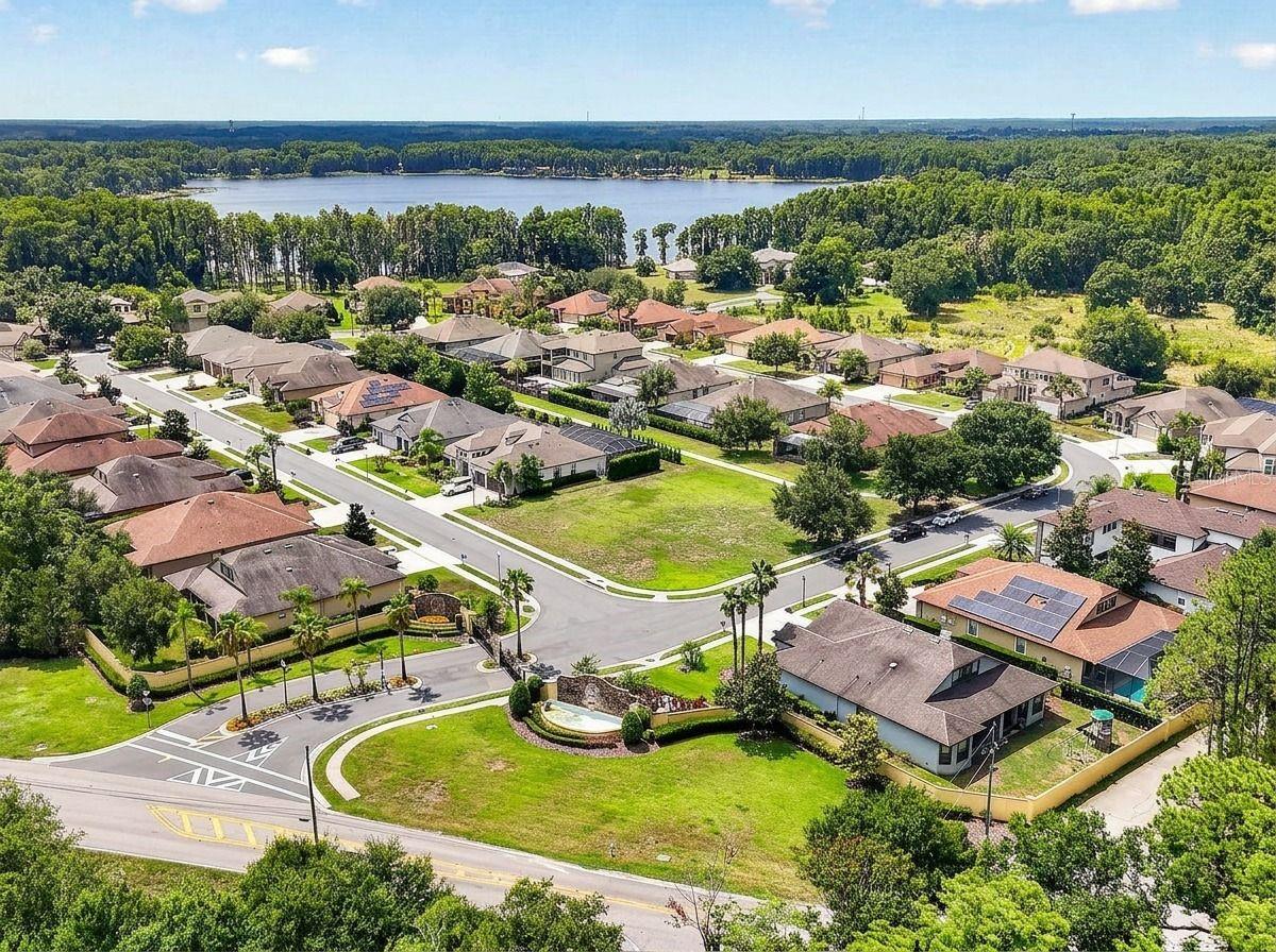 4760 LAGO VISTA CIR