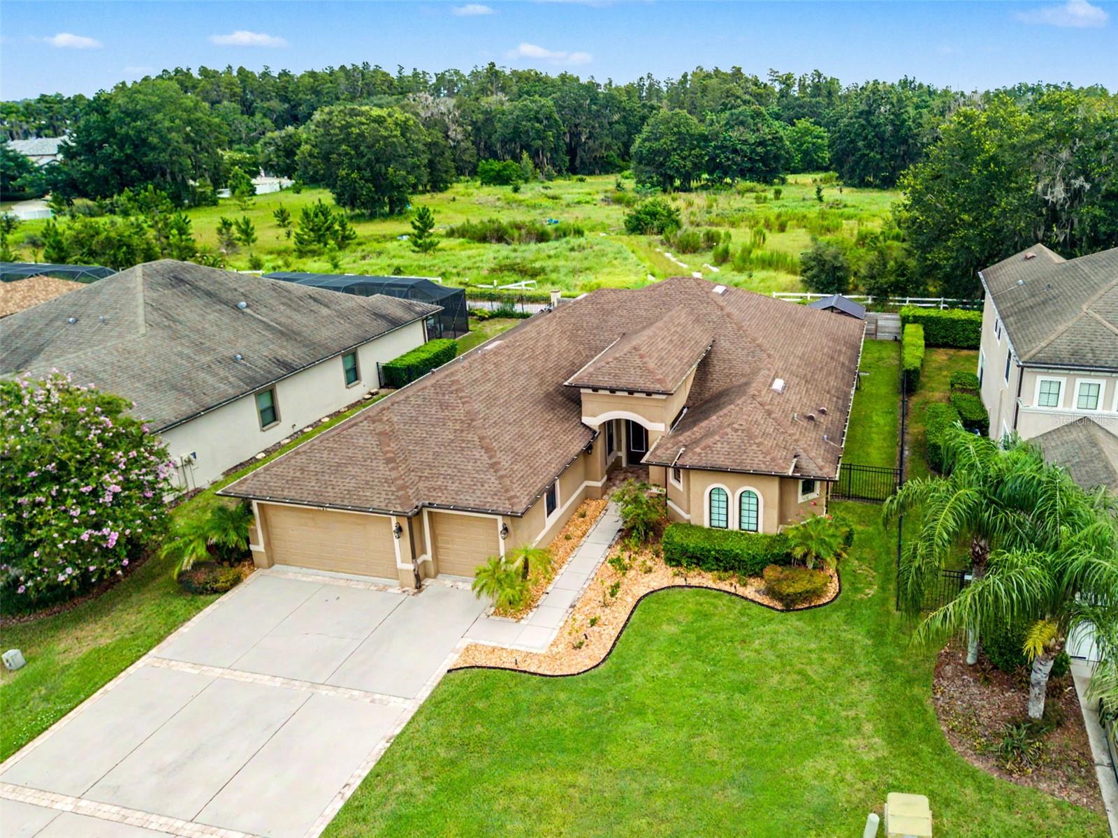 4760 LAGO VISTA CIR