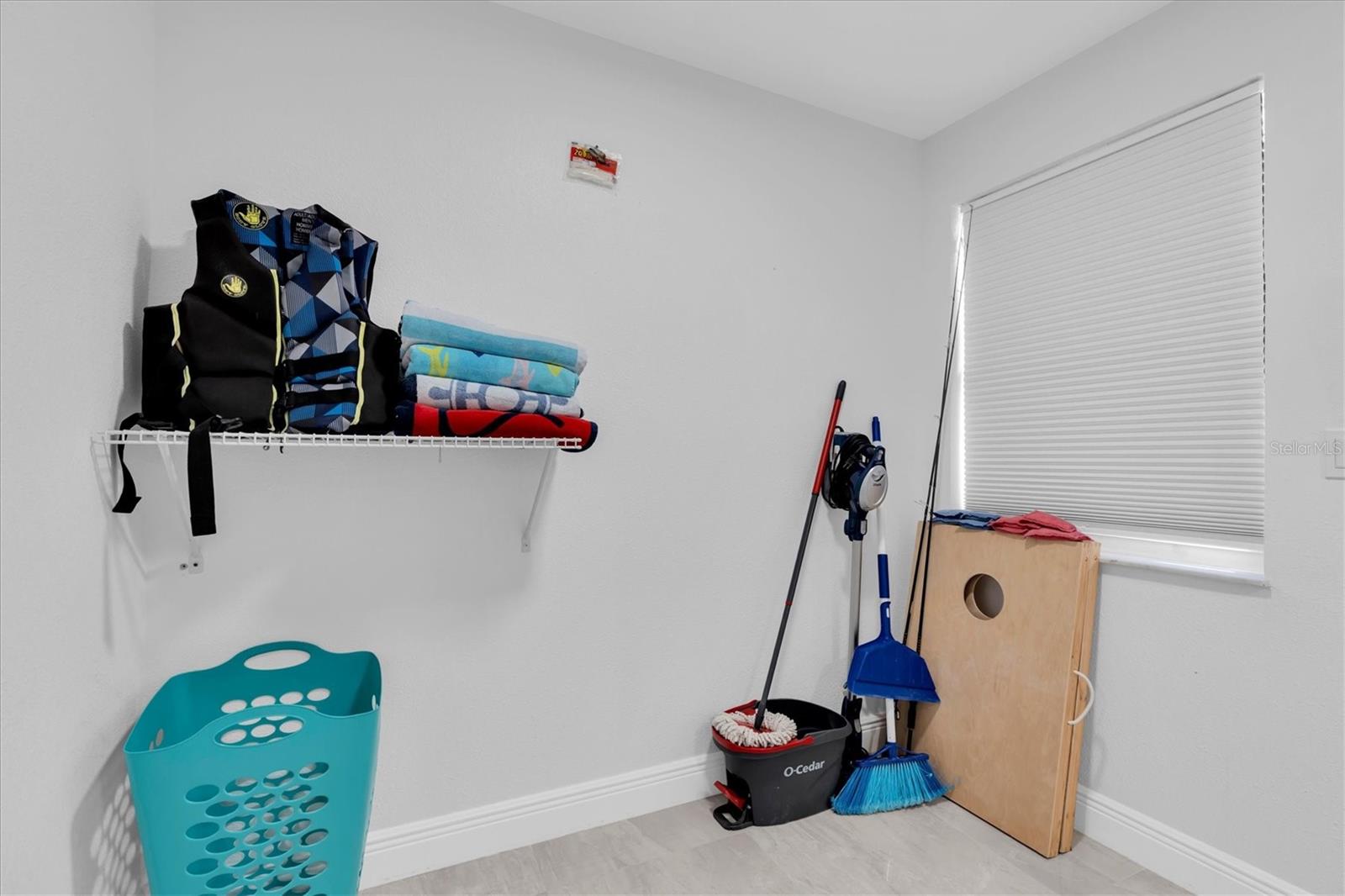 13912 DULEY AVE