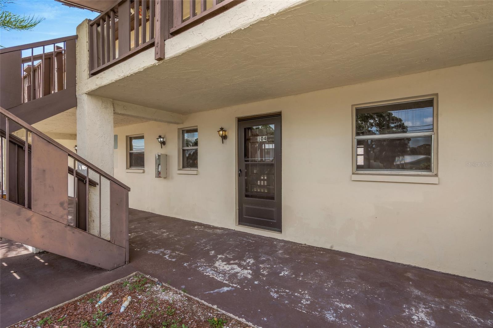 5521 BAY BLVD #104