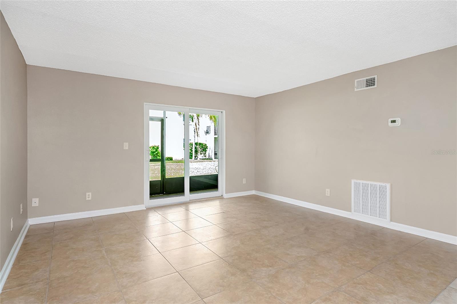 5521 BAY BLVD #104