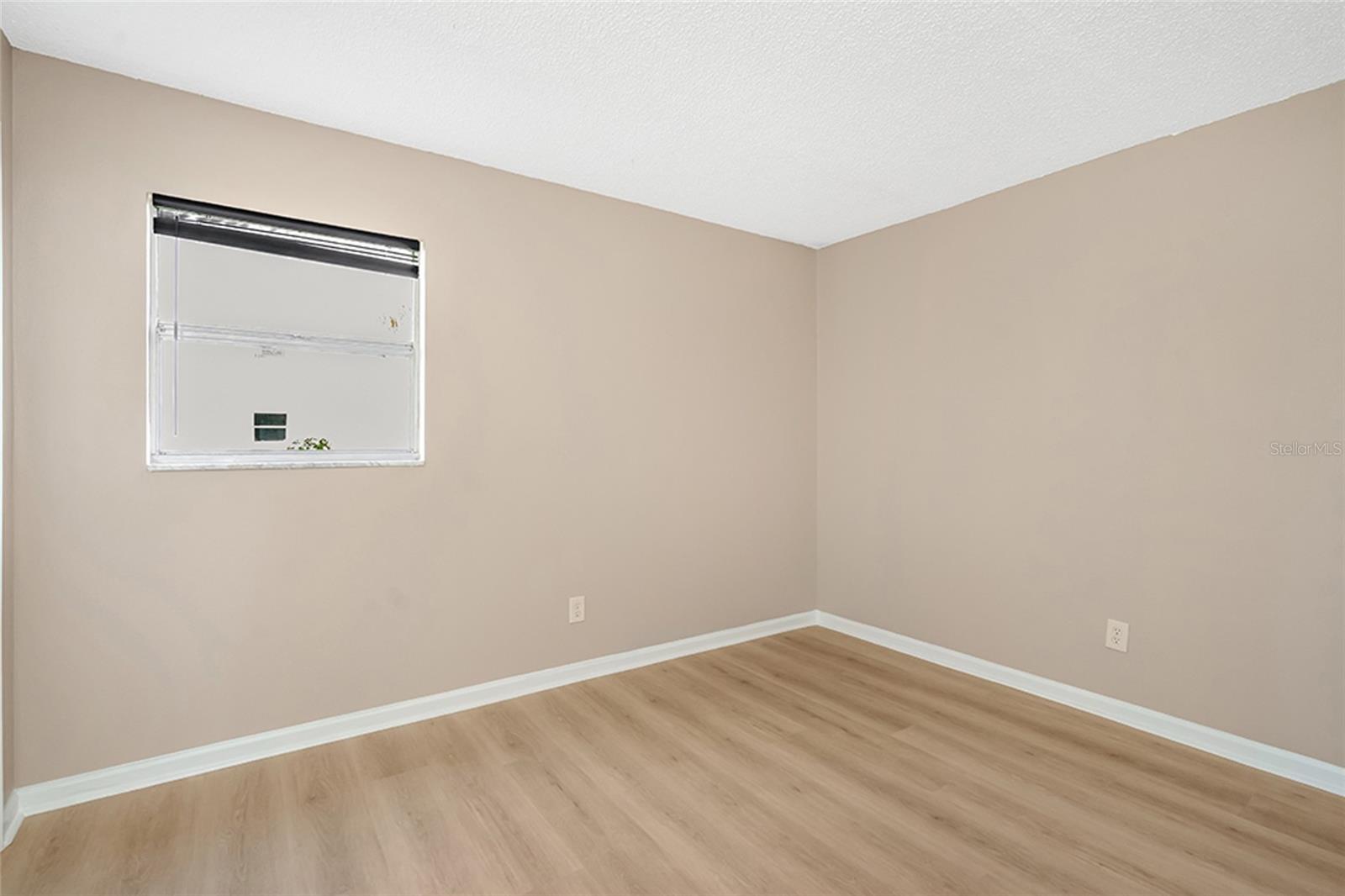 5521 BAY BLVD #104