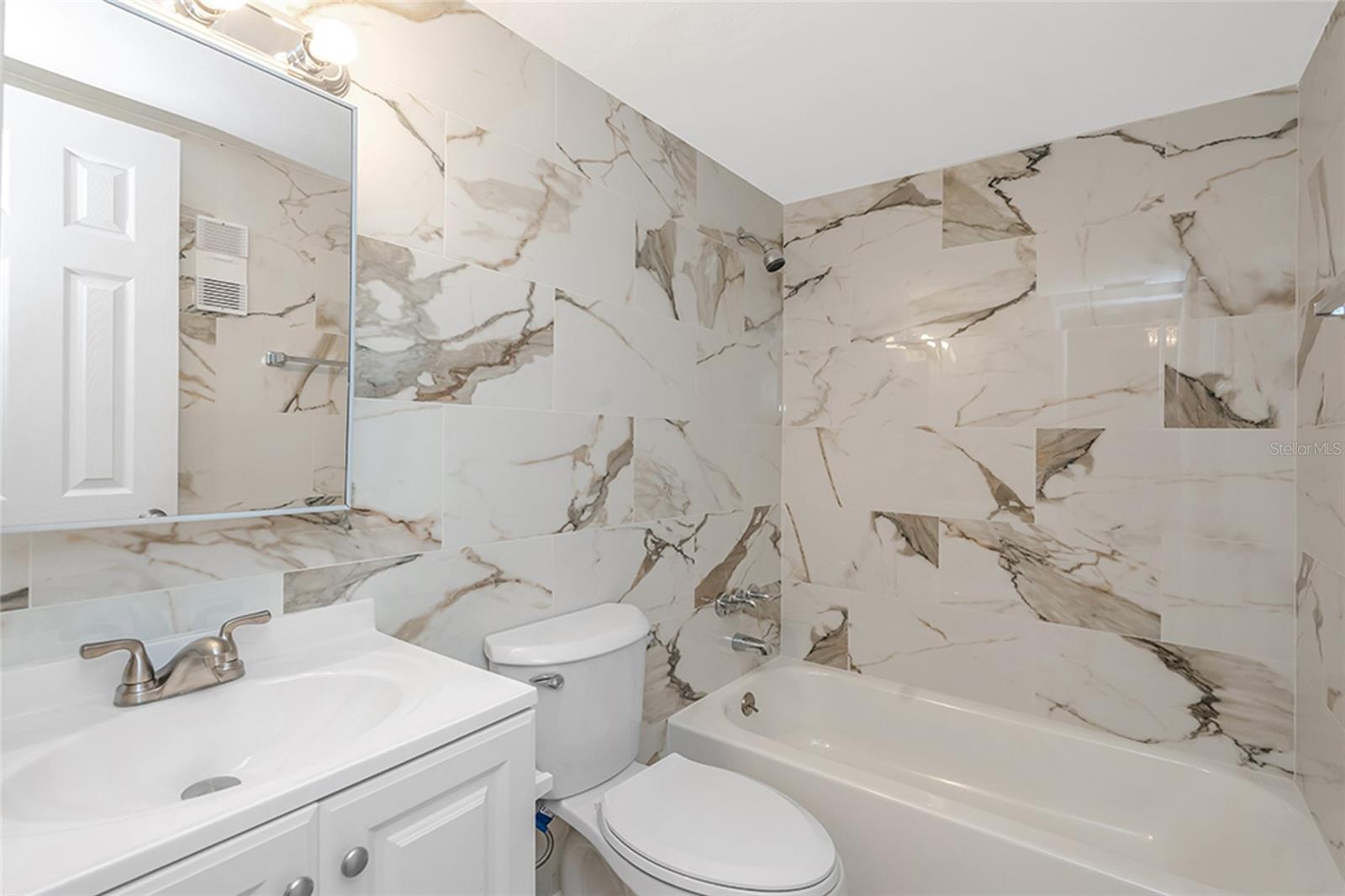 5521 BAY BLVD #104