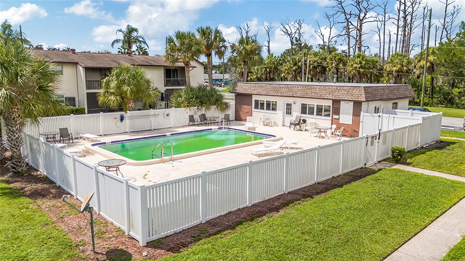 5521 BAY BLVD #104