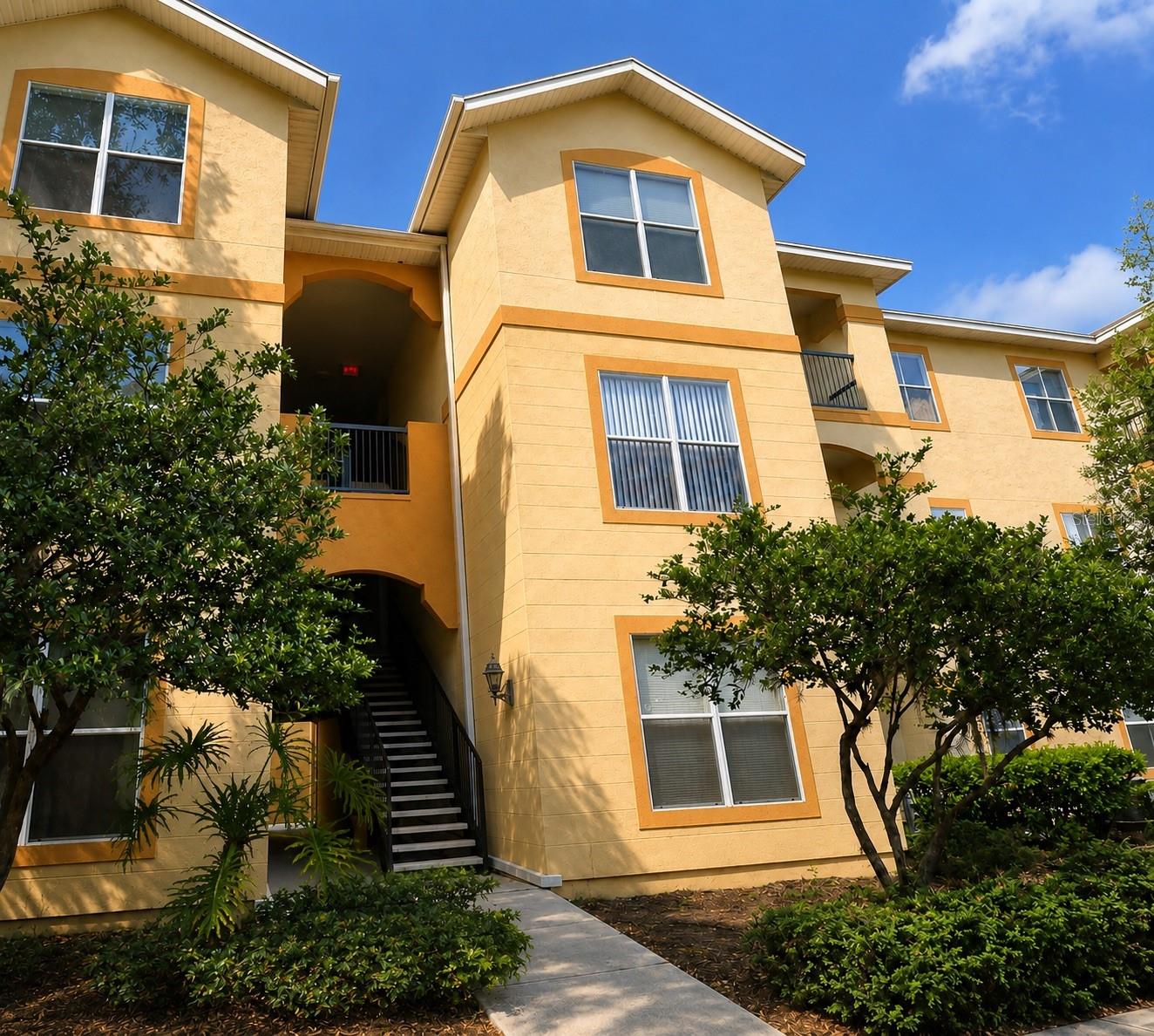 5610 PINNACLE HEIGHTS CIR #309