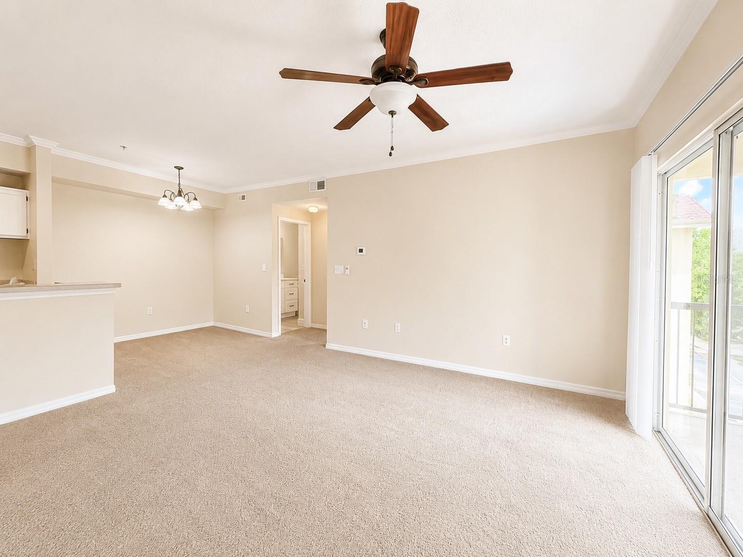 5610 PINNACLE HEIGHTS CIR #309