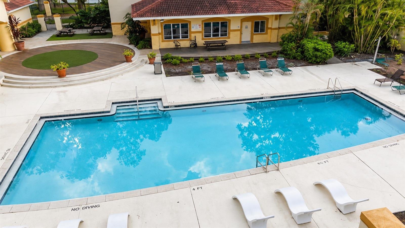 5610 PINNACLE HEIGHTS CIR #309