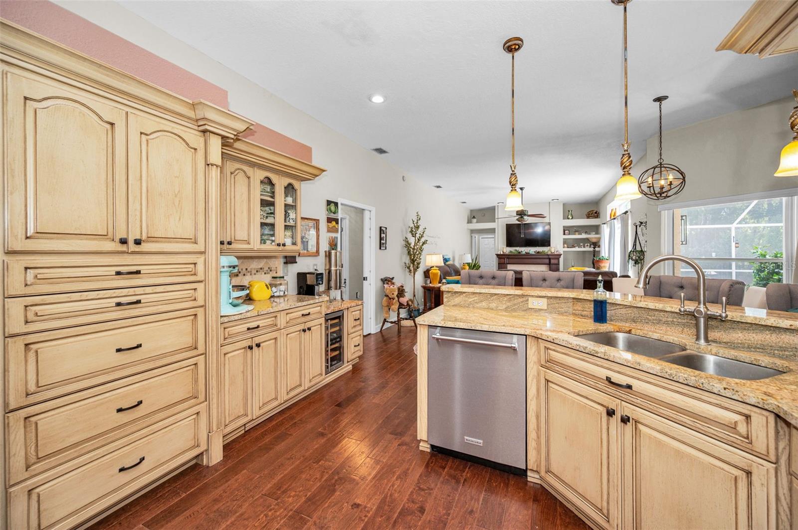 1234 ARLINBROOK DR