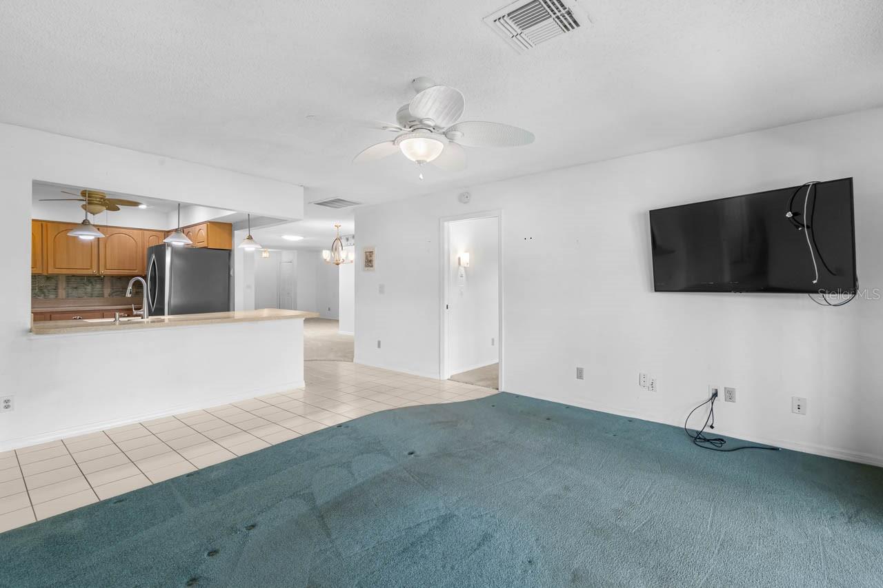 1001 ARDMORE WAY