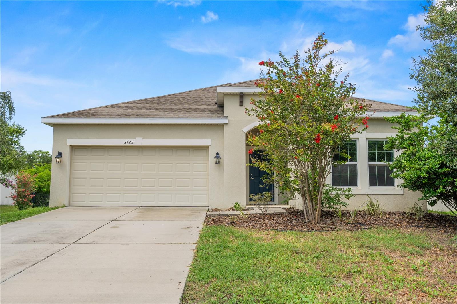 3123 Mela Ct, Holiday