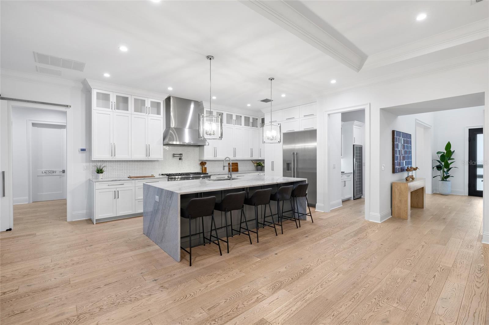 5025 W DANTE AVE