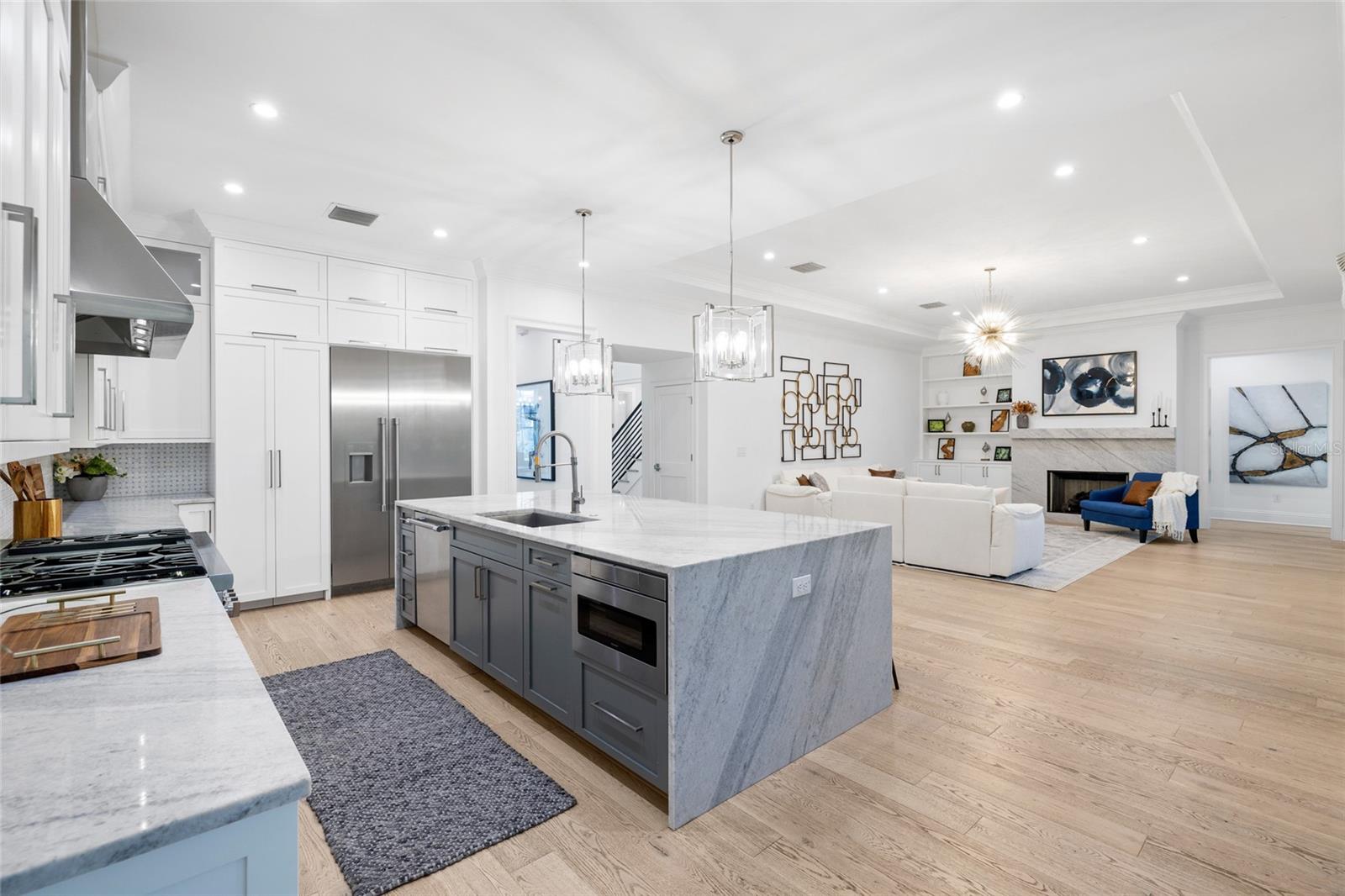 5025 W DANTE AVE
