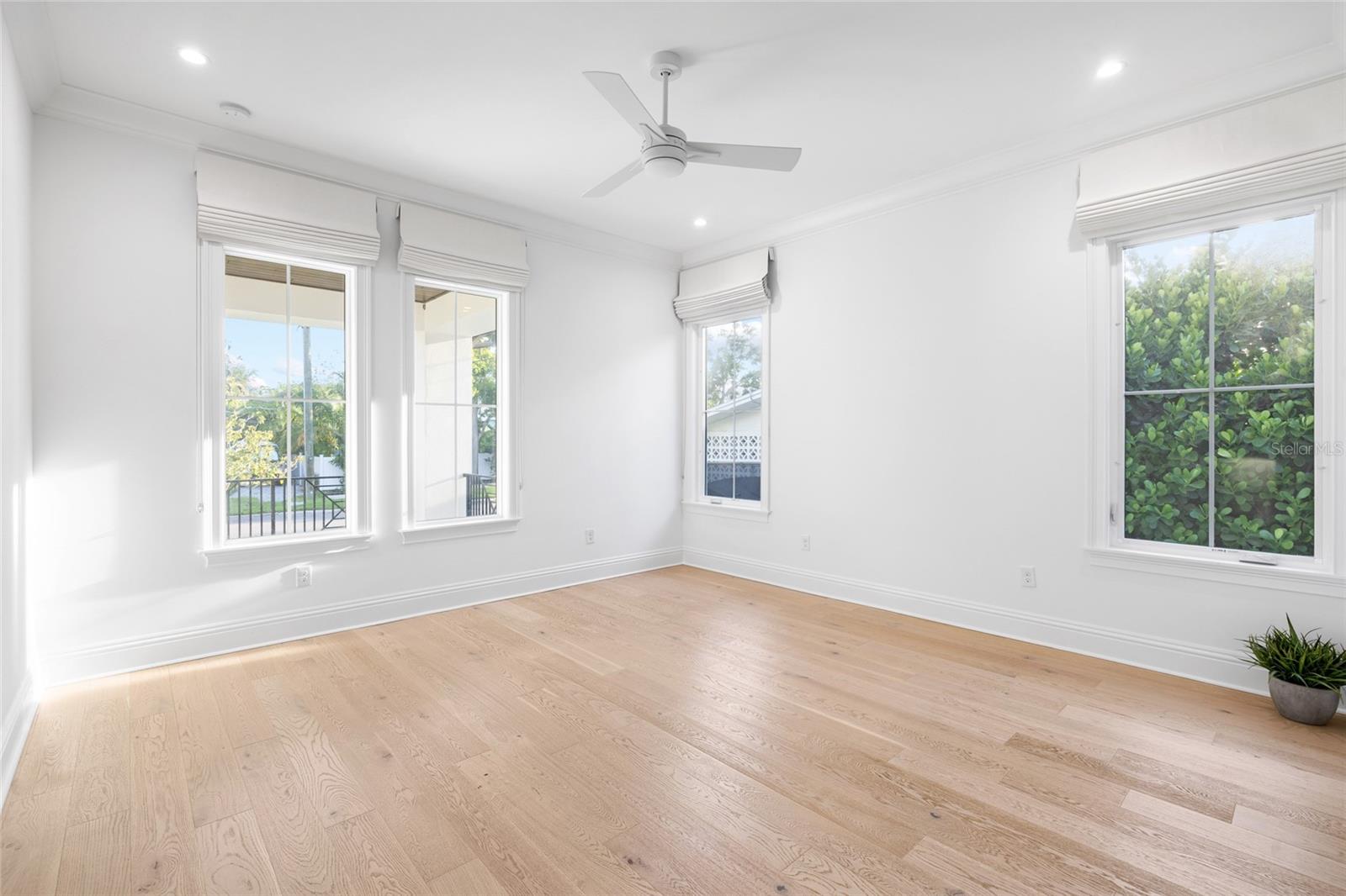 5025 W DANTE AVE