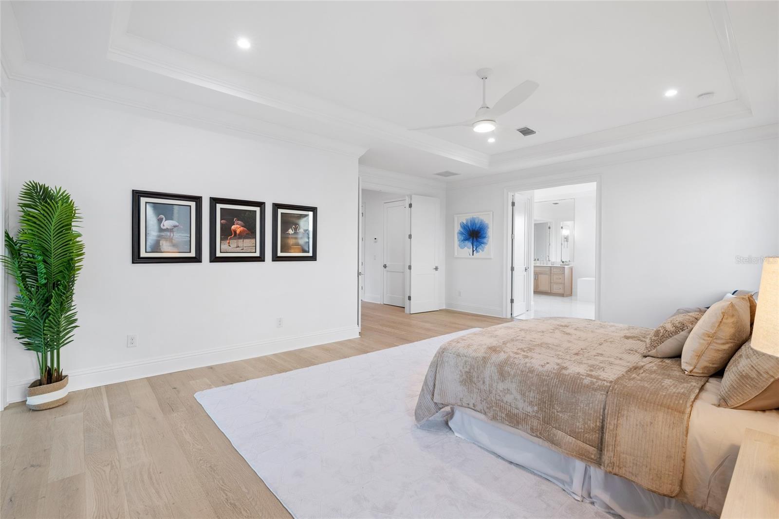 5025 W DANTE AVE