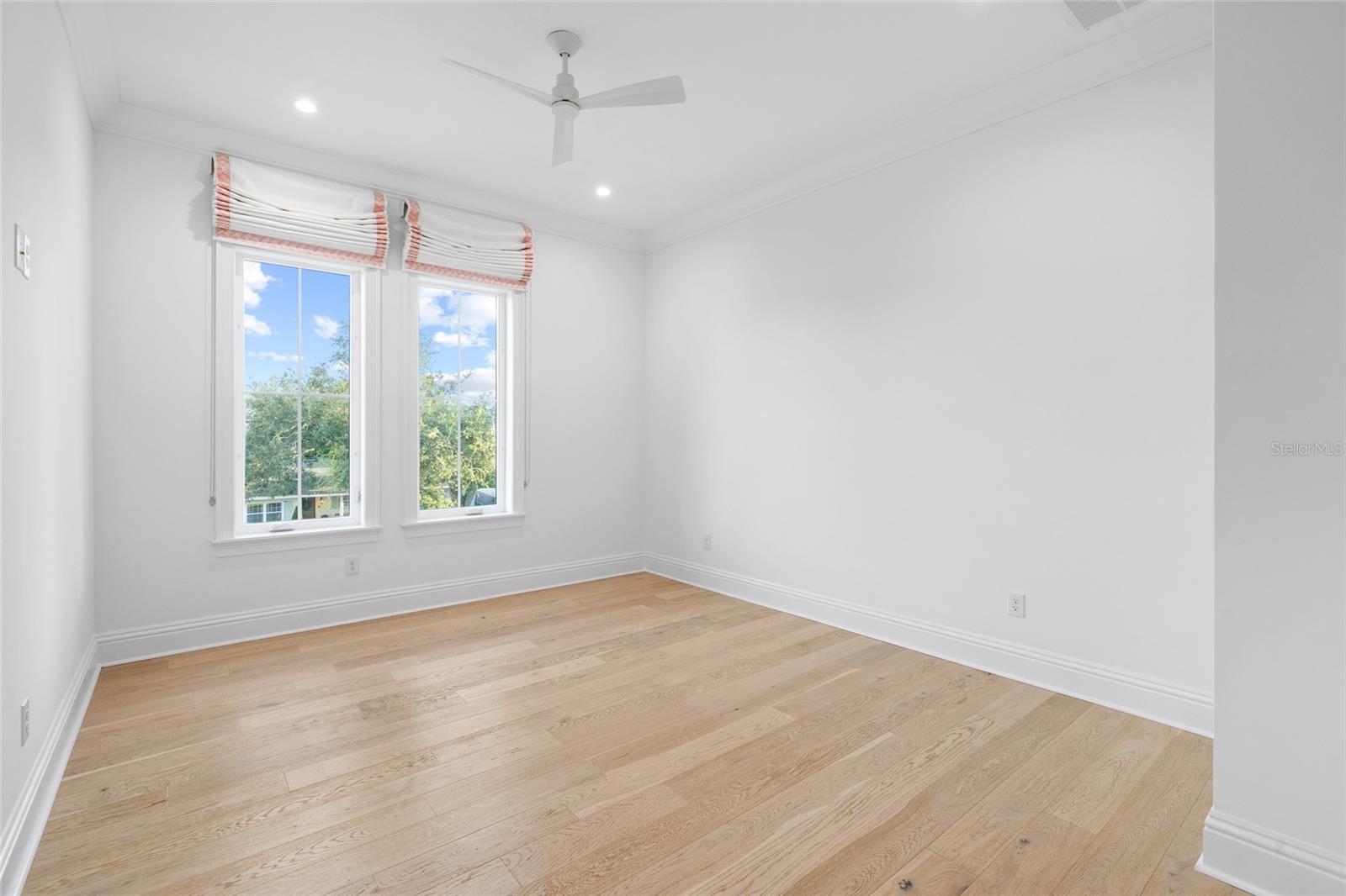 5025 W DANTE AVE