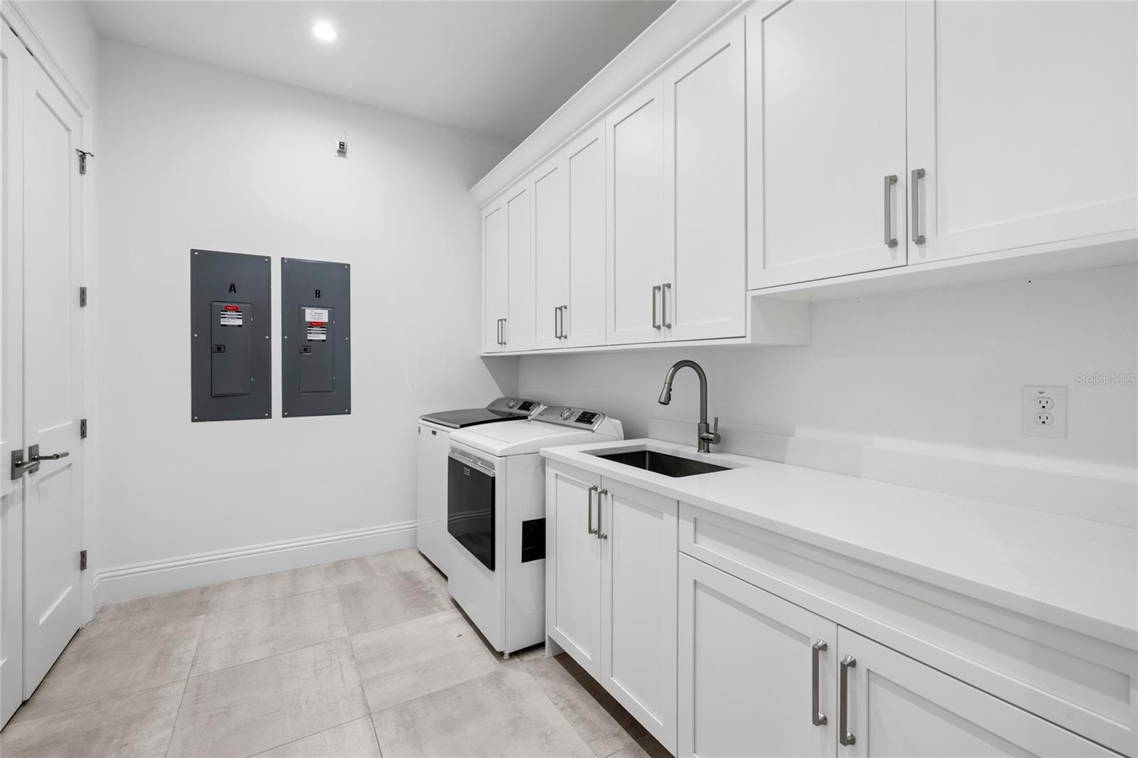 5025 W DANTE AVE