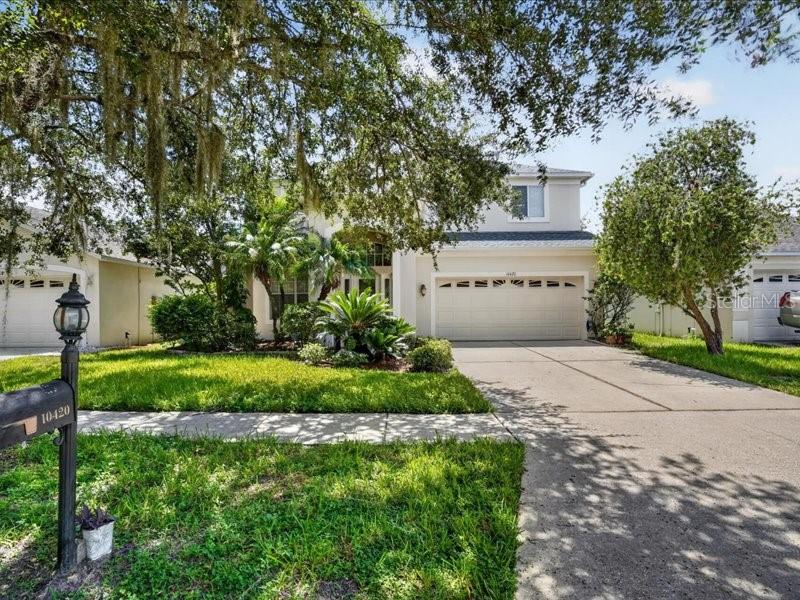 10420 Lucaya Dr, Tampa