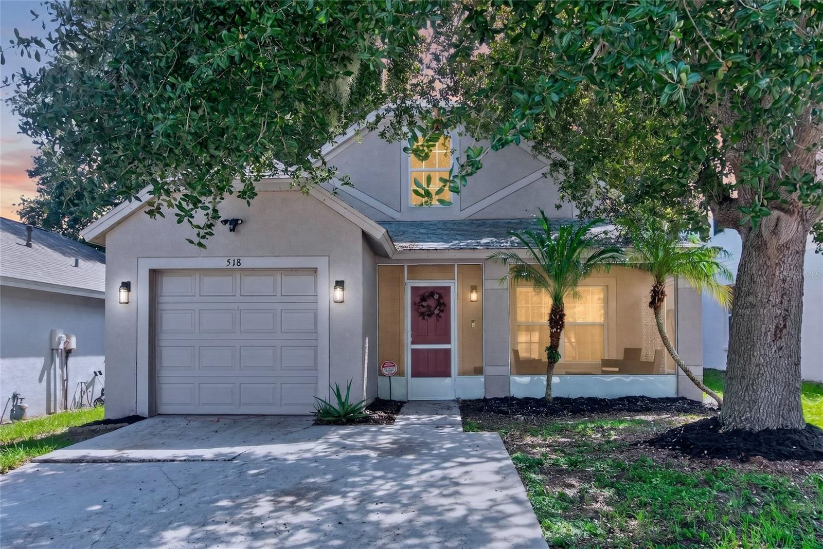 518 Summer Sails Dr, Valrico
