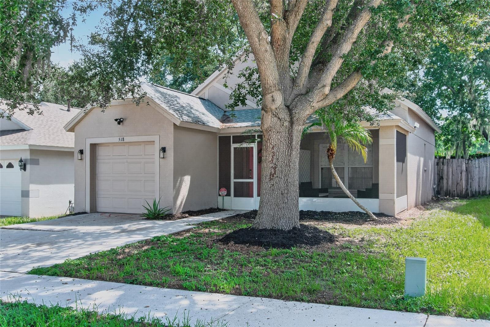 518 SUMMER SAILS DR