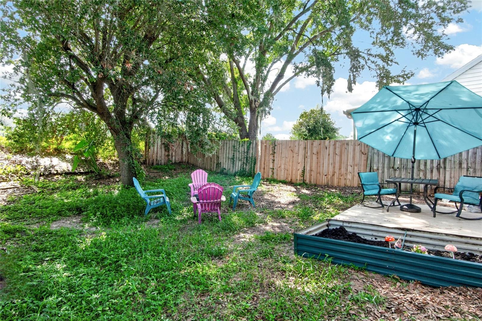 518 SUMMER SAILS DR