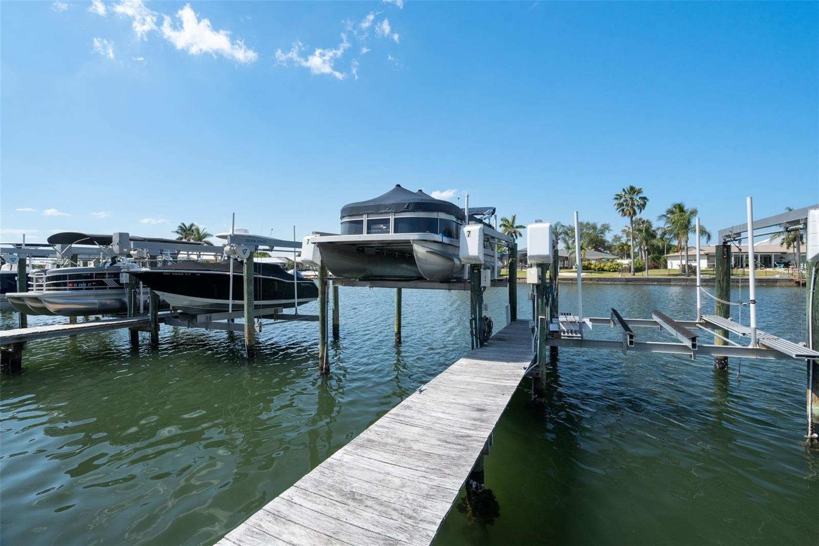 6420 SUNSET BAY CIR