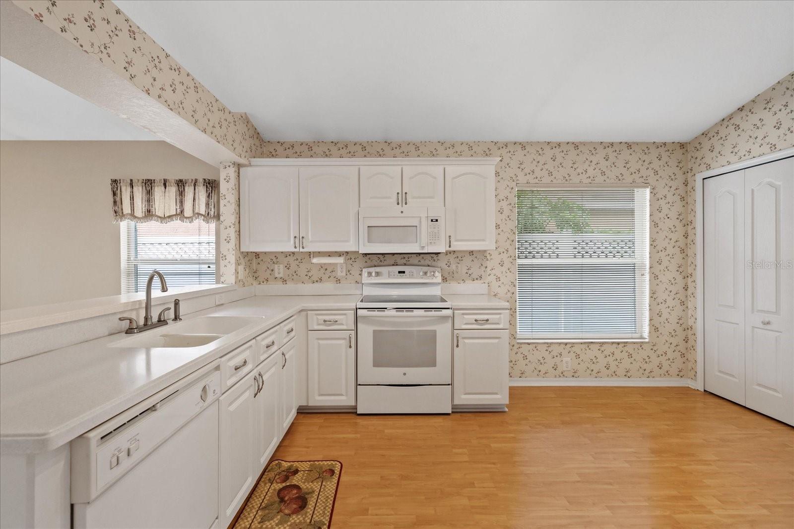 4320 STONES RIVER CT