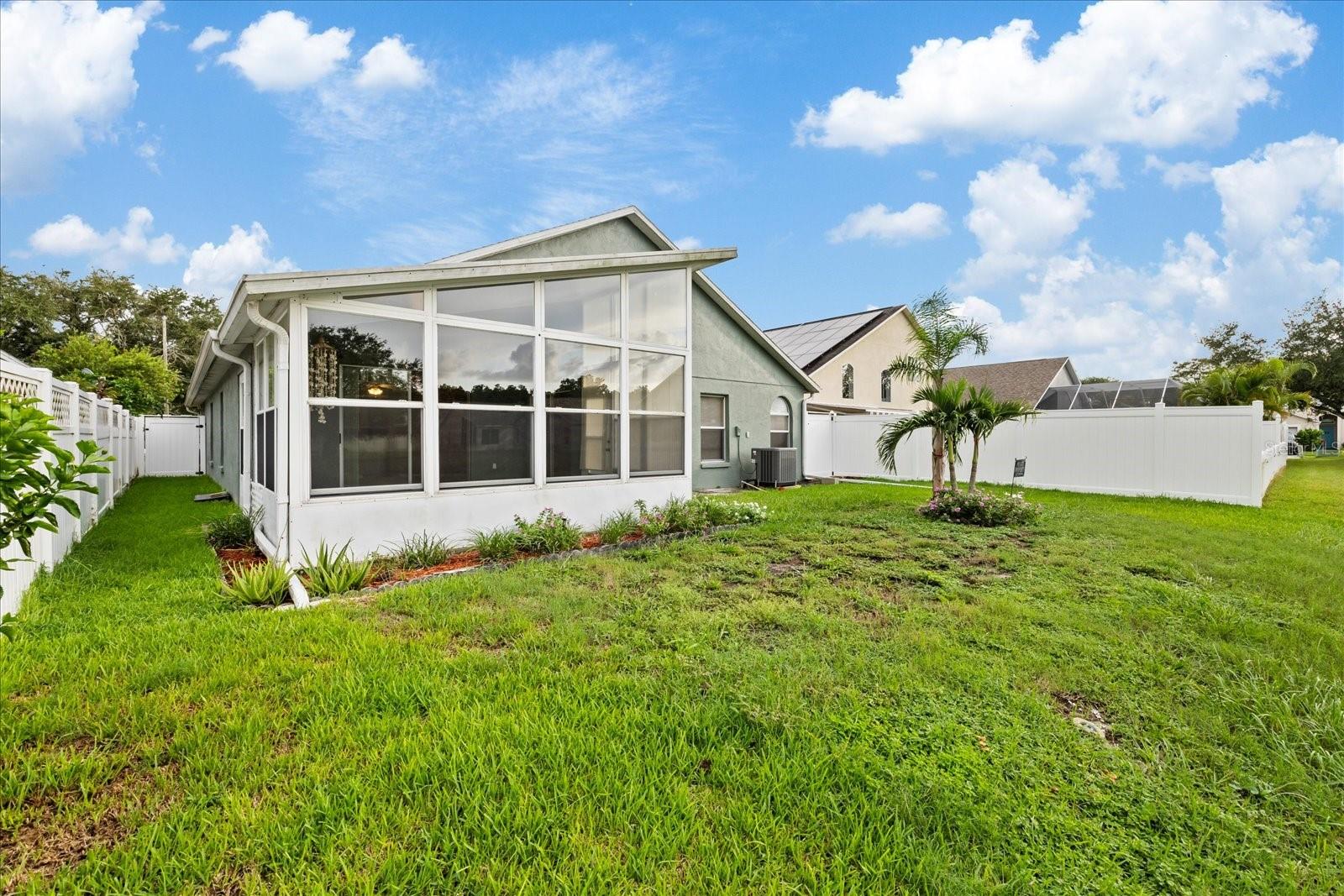 4320 STONES RIVER CT