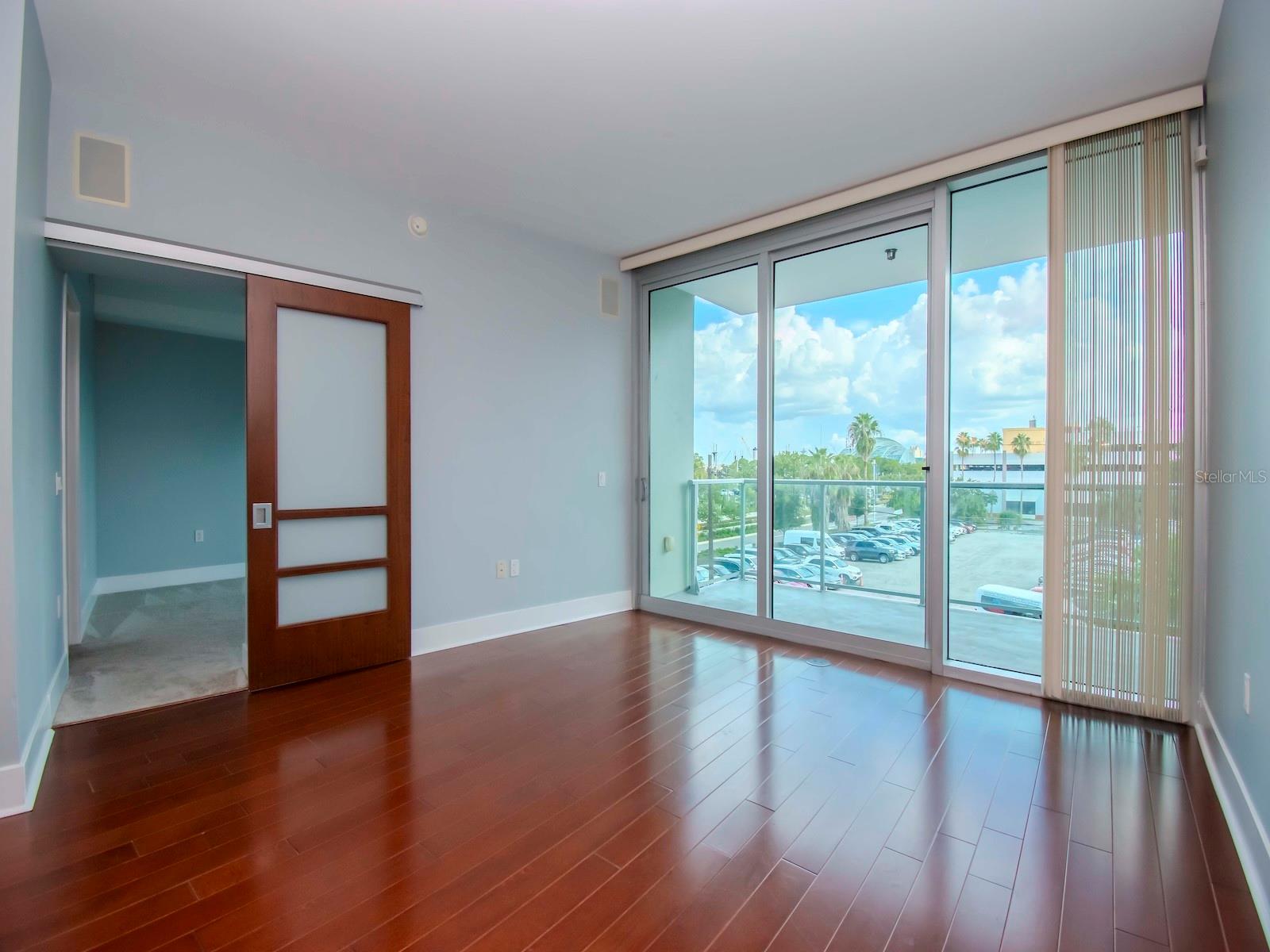 912 CHANNELSIDE DR #2311