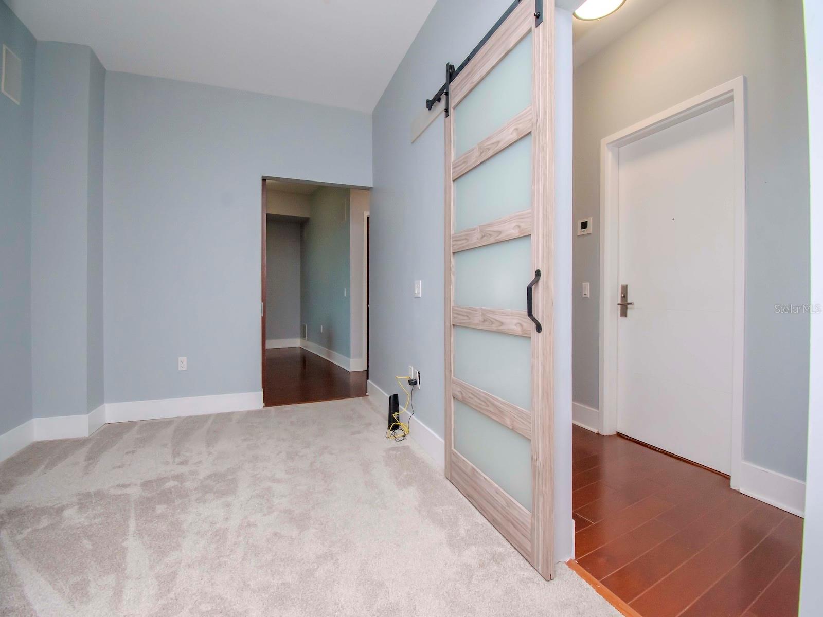 912 CHANNELSIDE DR #2311