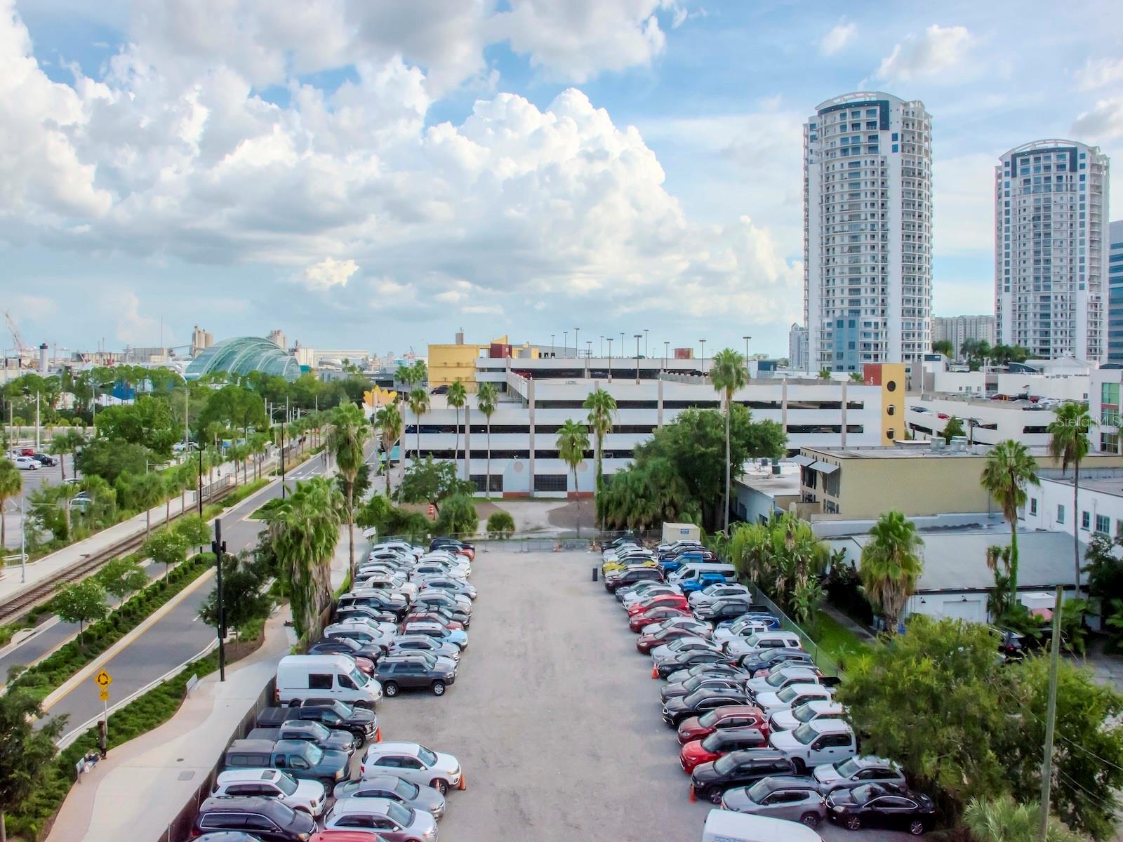 912 CHANNELSIDE DR #2311