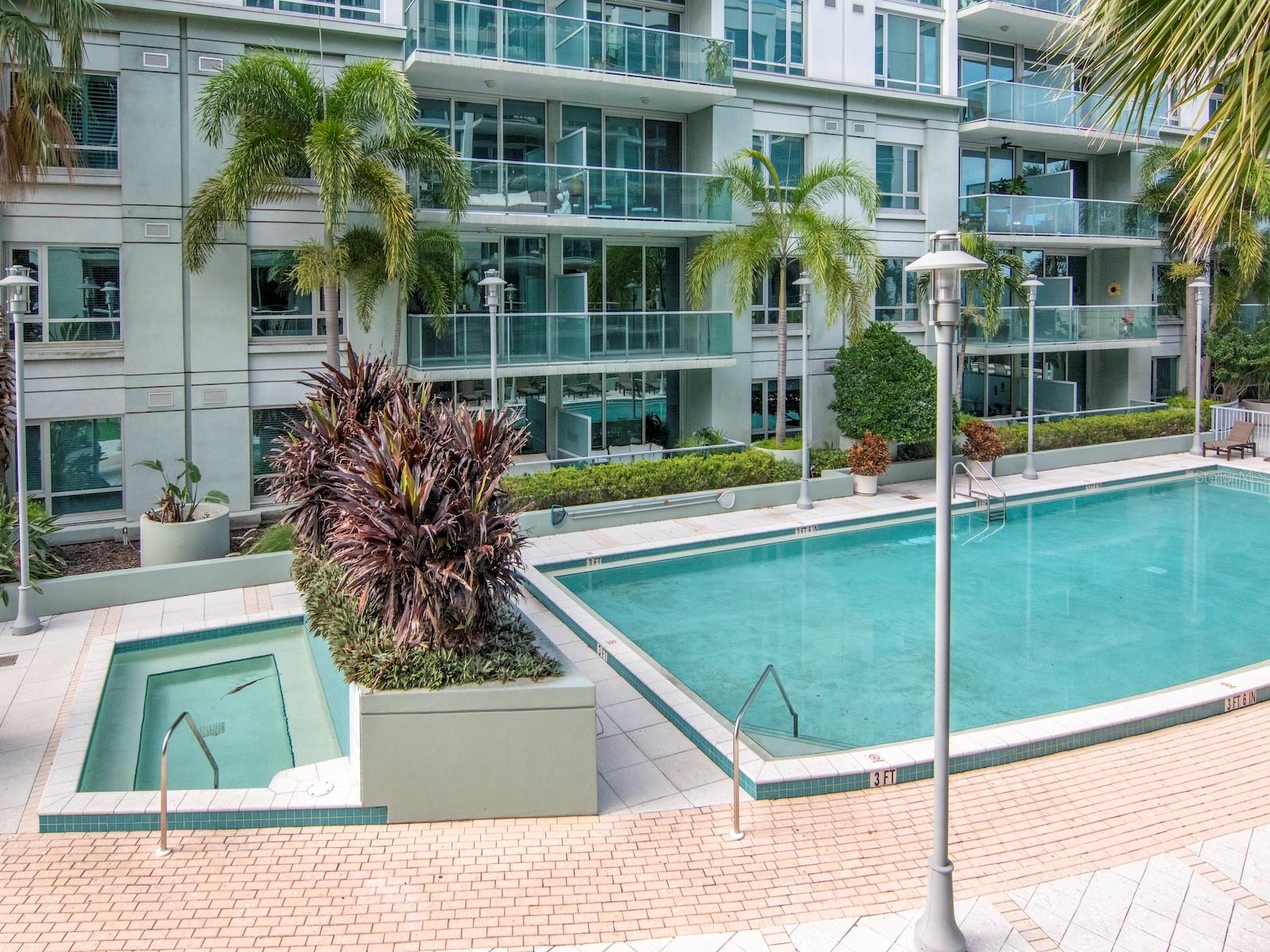 912 CHANNELSIDE DR #2311