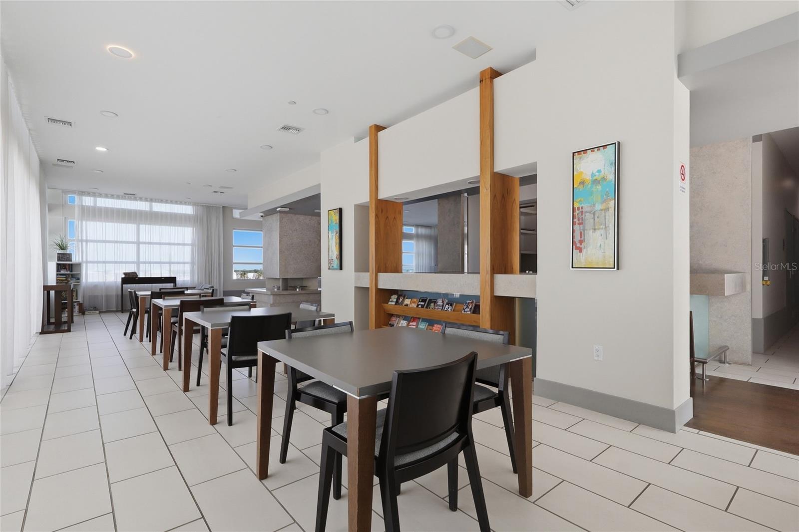 912 CHANNELSIDE DR #2311